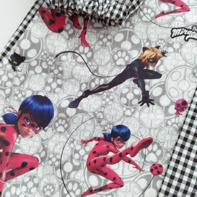 Bibe Escolar tamanho 4 Anos