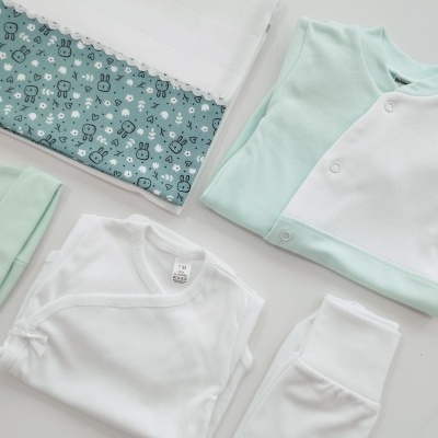 Conjunto Primeira Roupinha Personalizado Verde