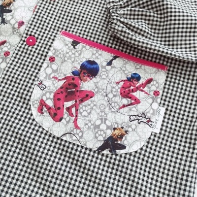 Bibe Escolar tamanho 4 Anos