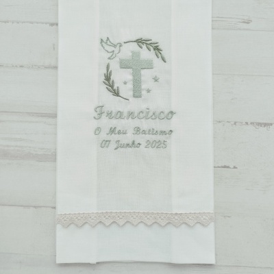 https://www.nicolalopes.pt/product/toalha-de-batismo-em-linho-personalizada-3