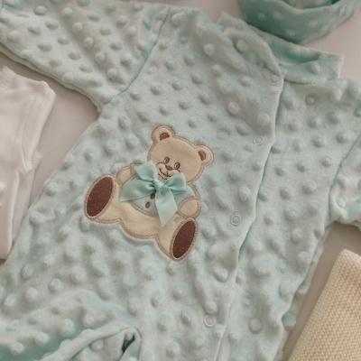 Conjunto para bebé verde