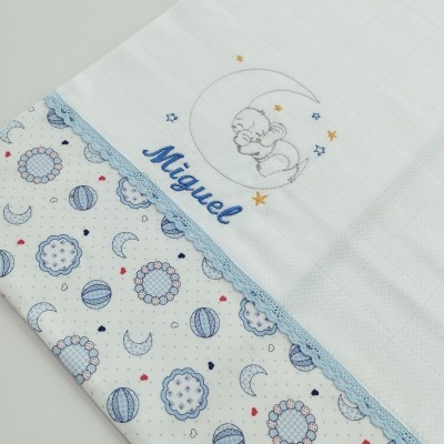 Fralda de Tecido Personalizada para Bebé – Conforto e Qualidade