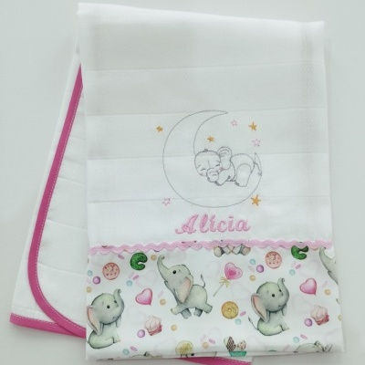 https://www.nicolalopes.pt/product/fralda-de-tecido-personalizada-para-bebe-conforto-e-qualidade-8