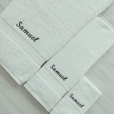 https://www.nicolalopes.pt/product/conjunto-personalizado-com-nome https://www.nicolalopes.pt/product/conjunto-personalizado-com-nome