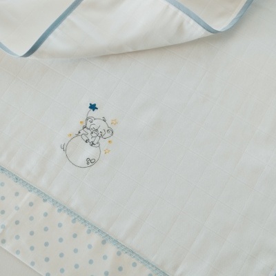 https://www.nicolalopes.pt/product/fralda-bebe-2 https://www.nicolalopes.pt/product/fralda-bebe-2