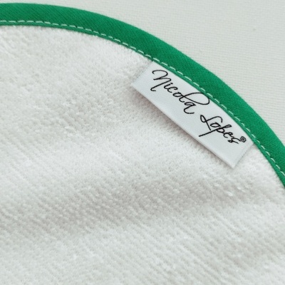 Babete verde "O Meu Primeiro Natal"