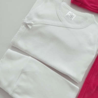 Conjunto para bebé Vermelho (6 meses) Conjunto para bebé Vermelho (6 meses)