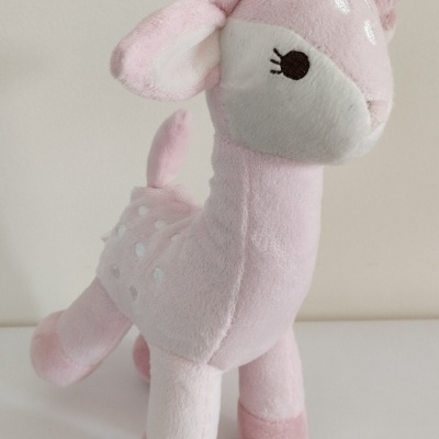 https://www.nicolalopes.pt/product/peluche-girafa-rosa