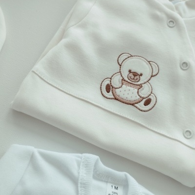 Conjunto para bebé Pérola Conjunto para bebé Pérola