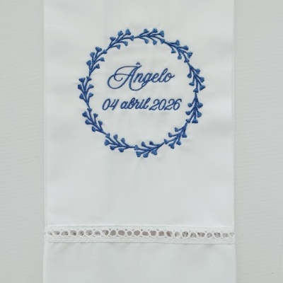 https://www.nicolalopes.pt/product/toalha-de-batismo-personalizada-6