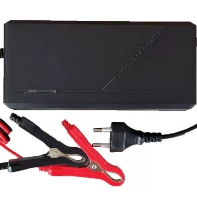 Carregador lifepo4  para bateria de fosfato de ferro-lítio 10A