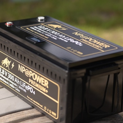 Bateria de Lítio LiFePO₄ NP@POWER Premium 12V 300Ah – com APP e Visor Digital