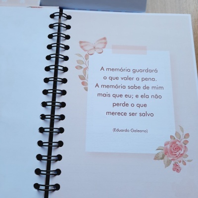 Caderno&#x20;de&#x20;Mem&#x00F3;rias&#x20;da&#x20;M&#x00E3;e