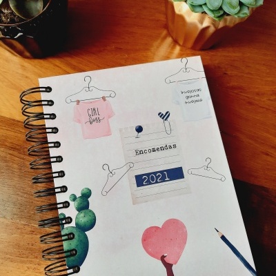 Caderno&#x20;de&#x20;encomendas