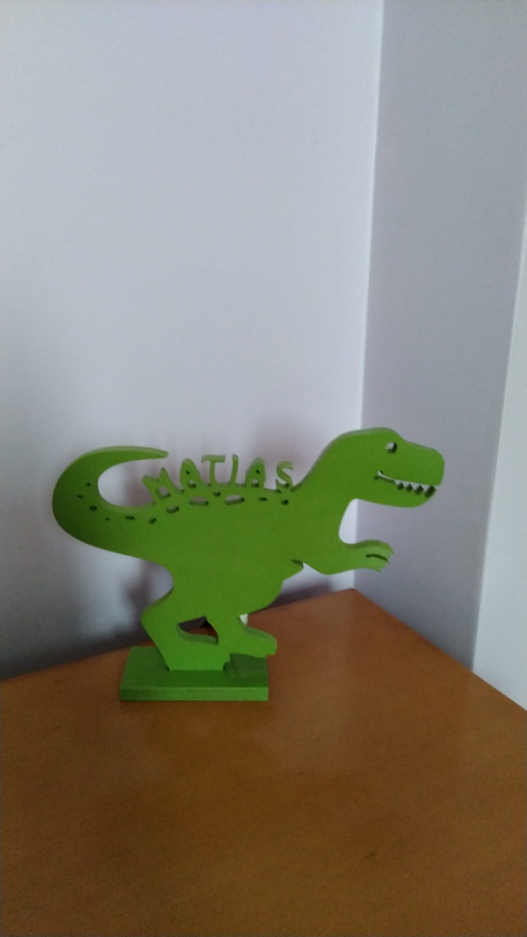 Candeeiro Led Personalizado com nome "Dino" Candeeiro Led Personalizado com nome "Dino"