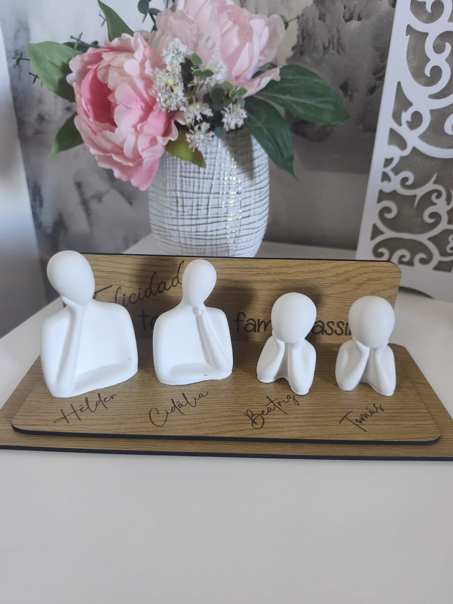 Conjunto de Decoração Família em Pó Cerâmico e MDF Personalizada Conjunto de Decoração Família em Pó Cerâmico e MDF Personalizada