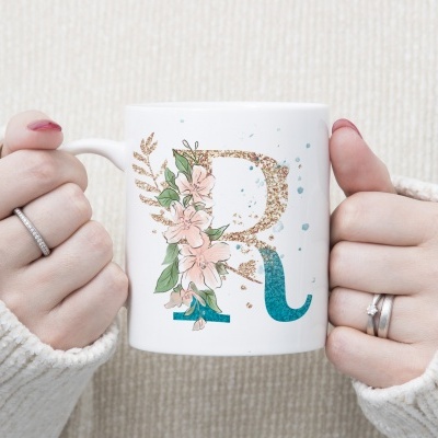 Caneca Alfabeto Floral Glitter