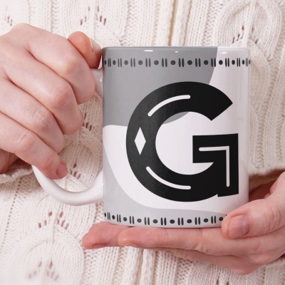 Caneca Alfabeto Geometrico
