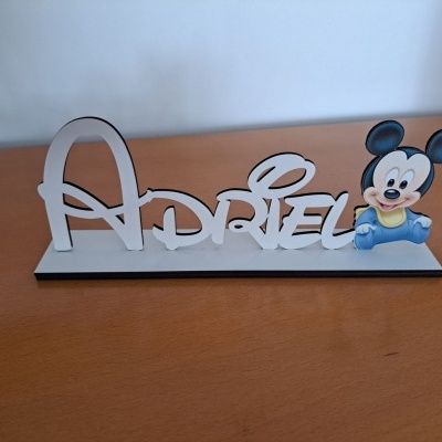 Moldura com Nome em MDF com imagem