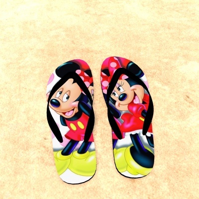 Chinelos Minnie e Mickey