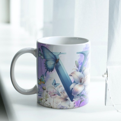 Caneca Alfabeto Borboleta Lilás