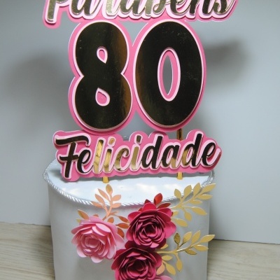 Topo de Bolo Aniversário com flores