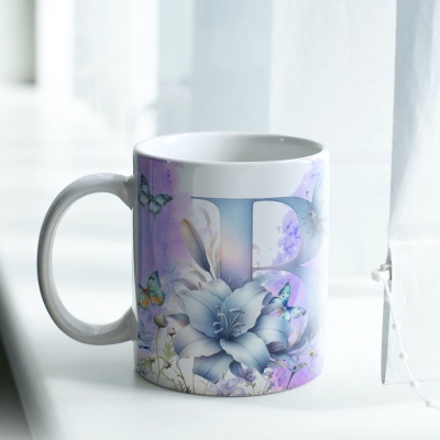 Caneca Alfabeto Borboleta Lilás