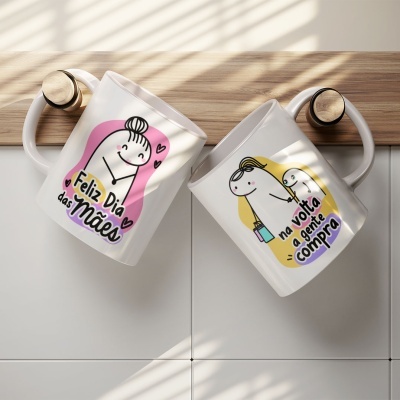 Caneca Mãe Flork Na Volta a Gente Compra