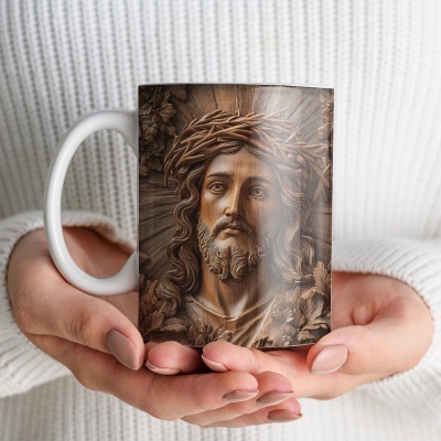 Caneca Jesus Cristo em Madeira