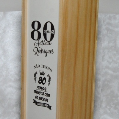 Caixa de Vinho Personalizada para Aniversários