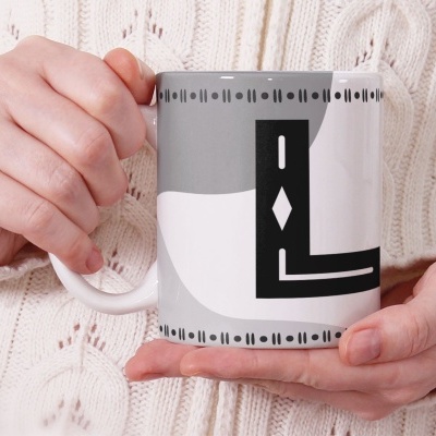 Caneca Alfabeto Geometrico