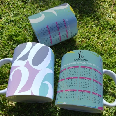 Caneca Calendário 2026 Corporativo