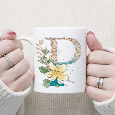 Caneca Alfabeto Floral Glitter
