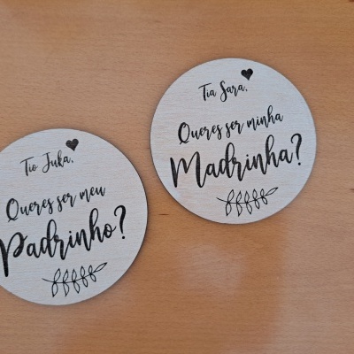 Convite em Madeira Madrinha/Padrinho