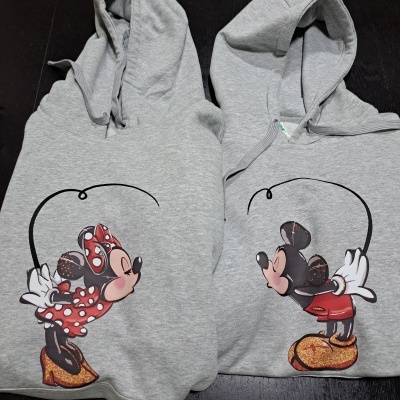 Par  Sweatshirt C/Capuz  Minnie e Mickey