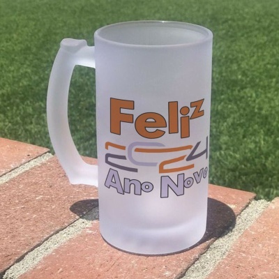 Caneca de Cerveja Ano Novo