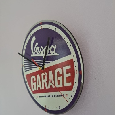 Relógio de Parede em MDF Vespa