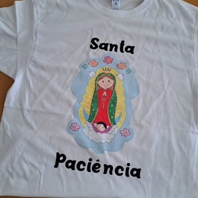 T-Shirt Santa Paciência