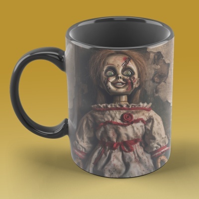 Caneca Terror Imagem  3D - Boneca Assassina