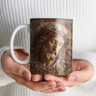 Caneca Jesus Cristo em Madeira
