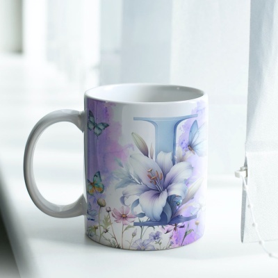 Caneca Alfabeto Borboleta Lilás