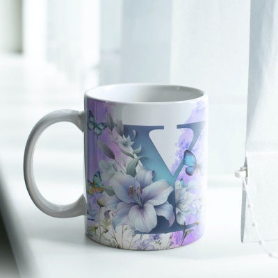 Caneca Alfabeto Borboleta Lilás