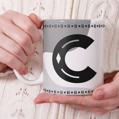 Caneca Alfabeto Geometrico