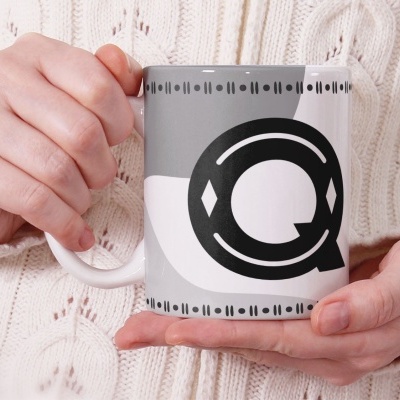 Caneca Alfabeto Geometrico