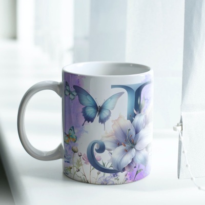 Caneca Alfabeto Borboleta Lilás