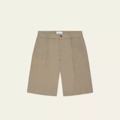 Les Deux - Reece Pleated Shorts