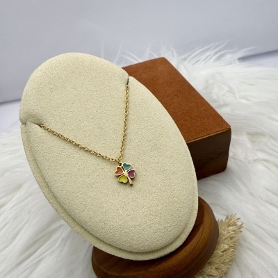 Colar Trevo Colorido