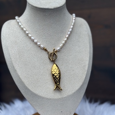 Colar Pérolas do Rio