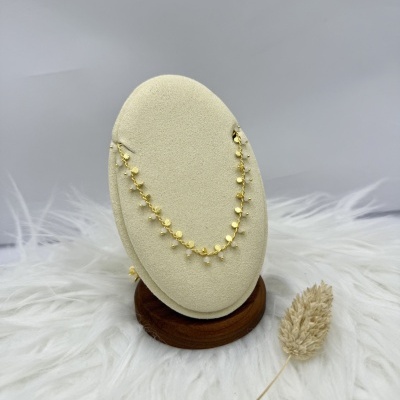 Colar Branco Transparente