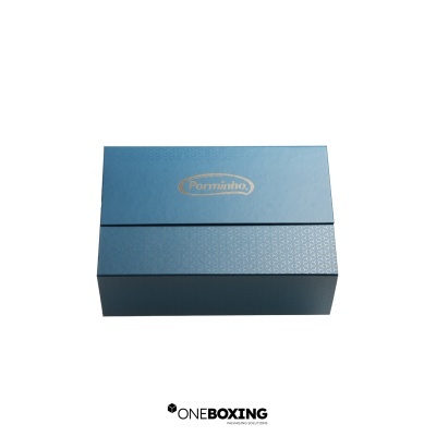 Embalagem expositor em cartão compacto, com interior personalizados